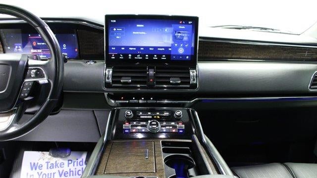 2022 Lincoln Navigator L Black Label