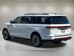 2022 Navigator L Thumbnail 5