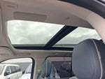 2022 Navigator L Thumbnail 12