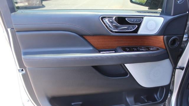 2022 Lincoln Navigator L Black Label