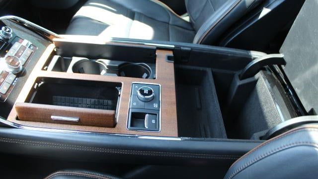 2022 Lincoln Navigator L Black Label