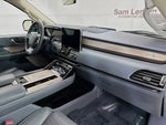 2020 Navigator L Thumbnail 32