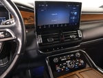 2022 Navigator L Thumbnail 5