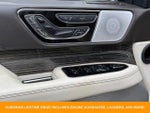 2020 Navigator L Thumbnail 27