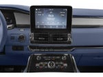 2021 Navigator L Thumbnail 10