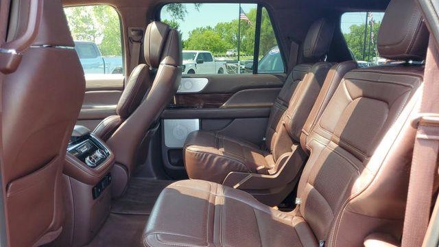 2021 Lincoln Navigator L Black Label