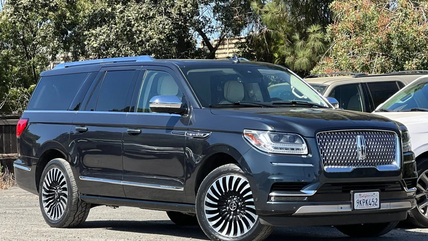 2021 Lincoln Navigator L Black Label