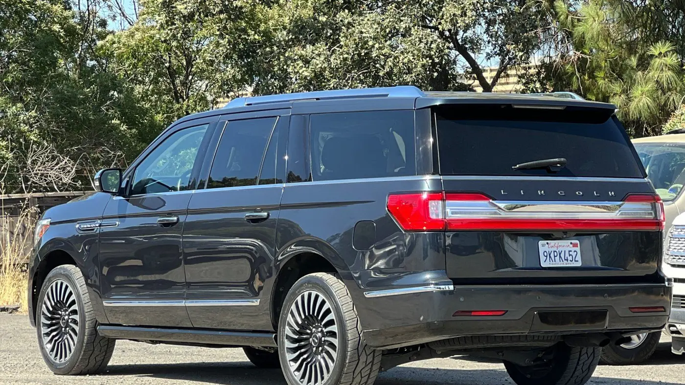 2021 Lincoln Navigator L Black Label