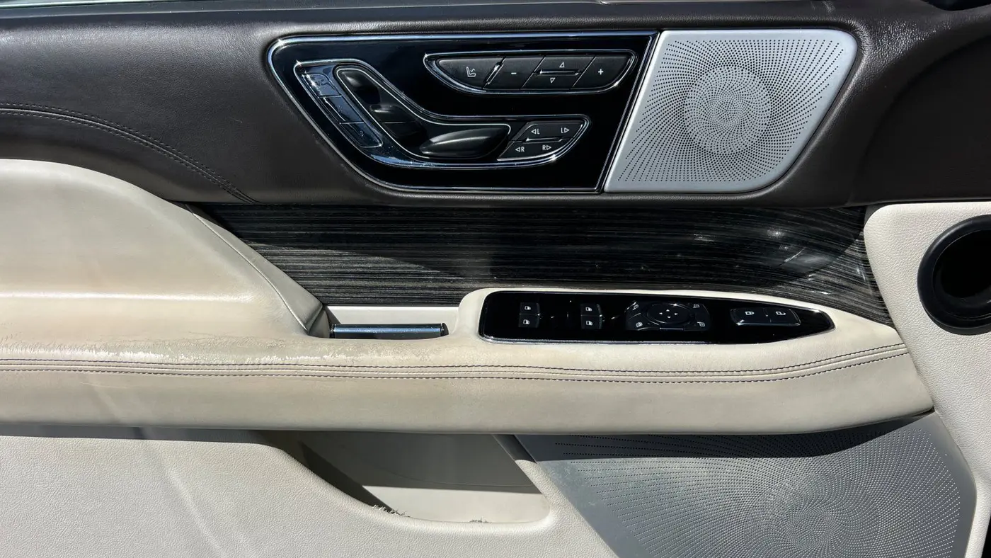 2021 Lincoln Navigator L Black Label