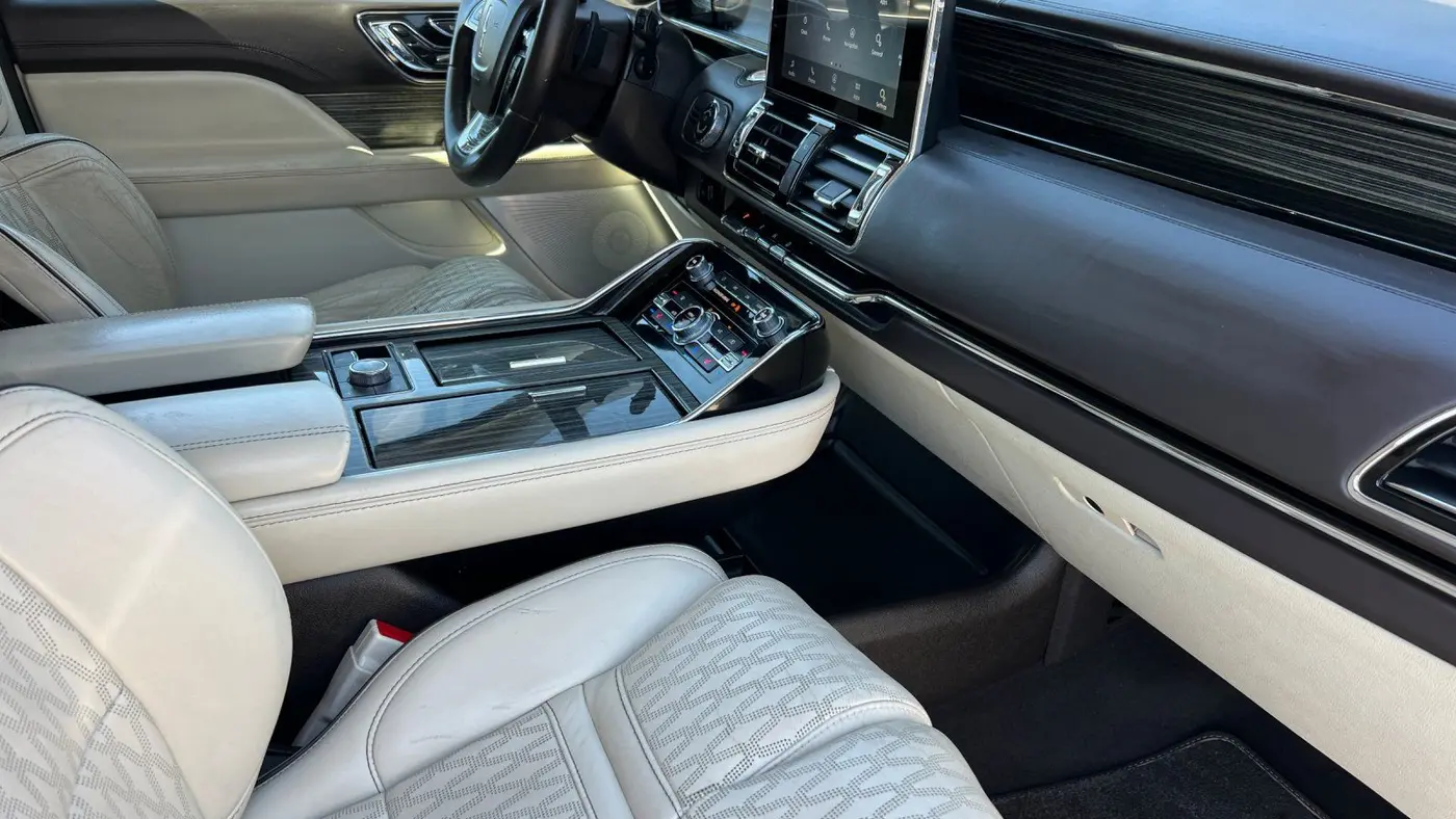 2021 Lincoln Navigator L Black Label