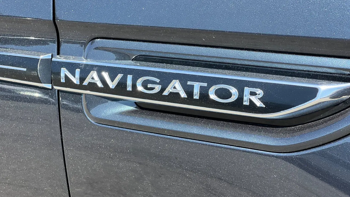 2021 Lincoln Navigator L Black Label