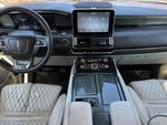 2021 Navigator L Thumbnail 14