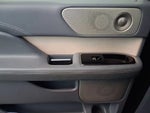 2022 Navigator L Thumbnail 4