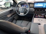 2022 Navigator L Thumbnail 7