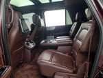 2019 Navigator L Thumbnail 21