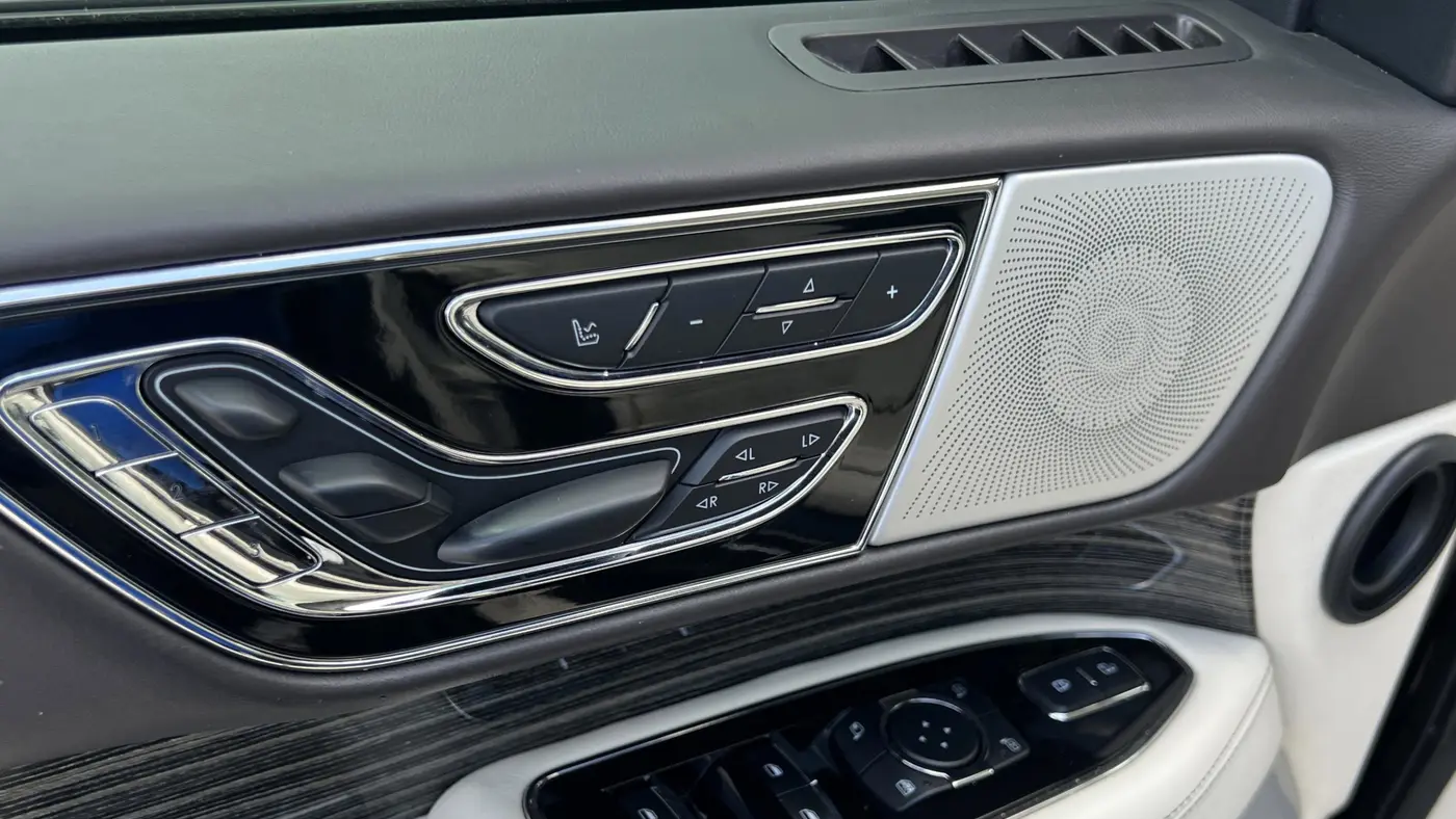 2020 Lincoln Navigator L Black Label