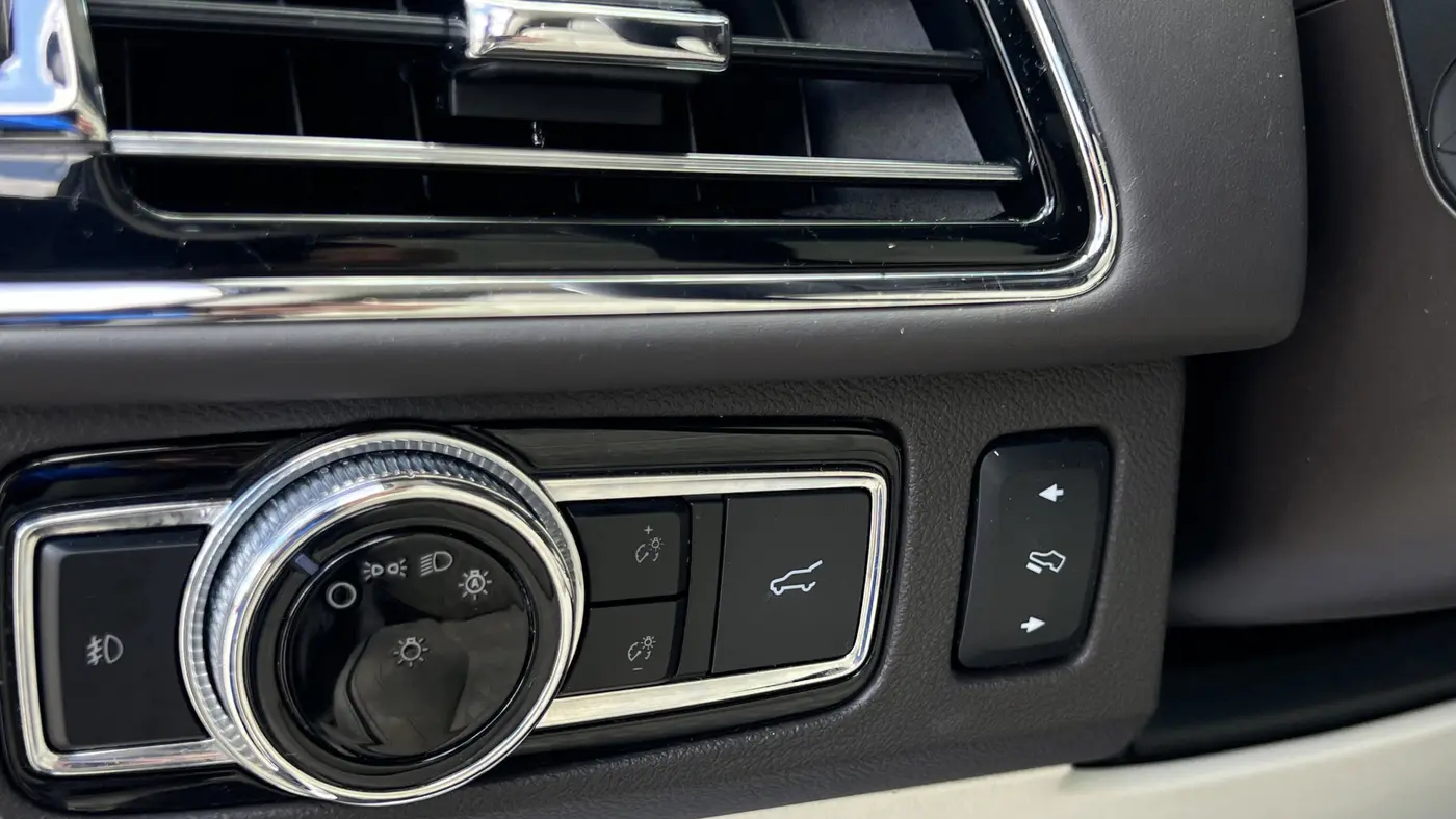 2020 Lincoln Navigator L Black Label