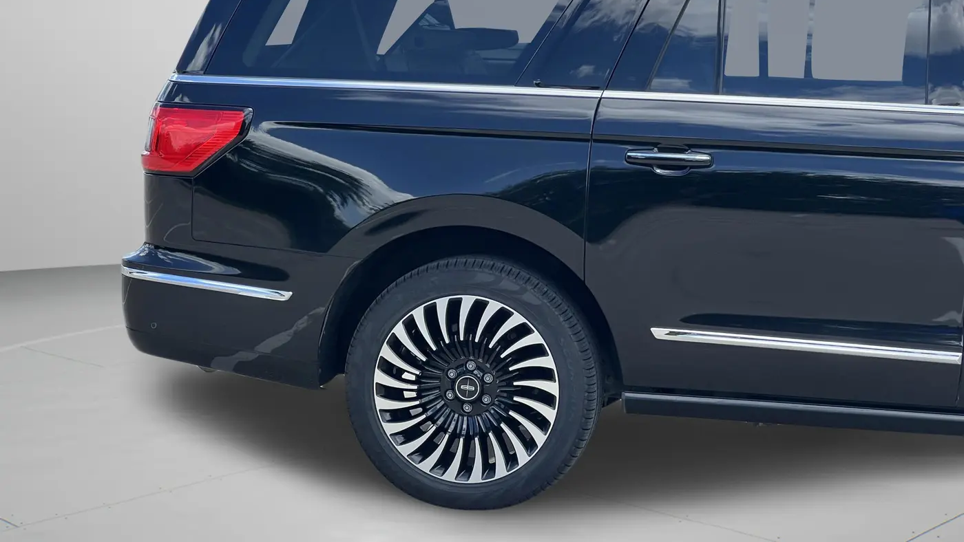 2020 Lincoln Navigator L Black Label