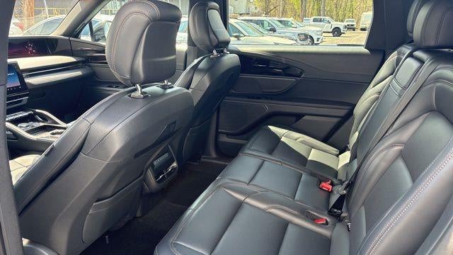 2025 Lincoln Nautilus Hybrid Premiere
