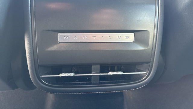 2025 Lincoln Nautilus Hybrid Premiere