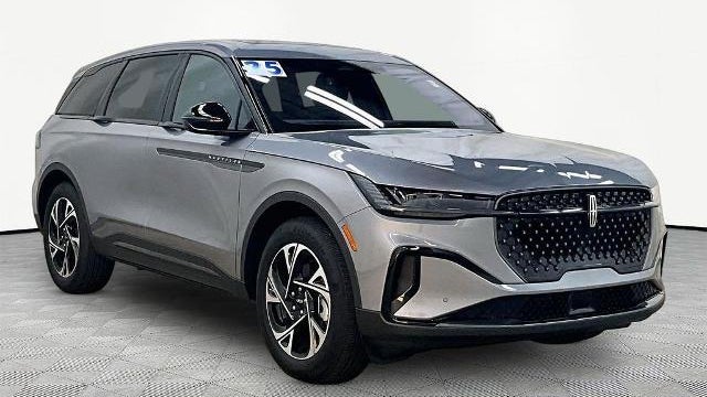 2025 Lincoln Nautilus Hybrid Premiere