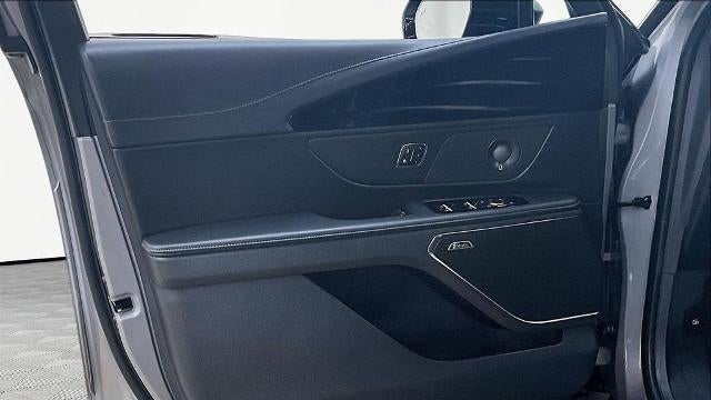 2025 Lincoln Nautilus Hybrid Premiere