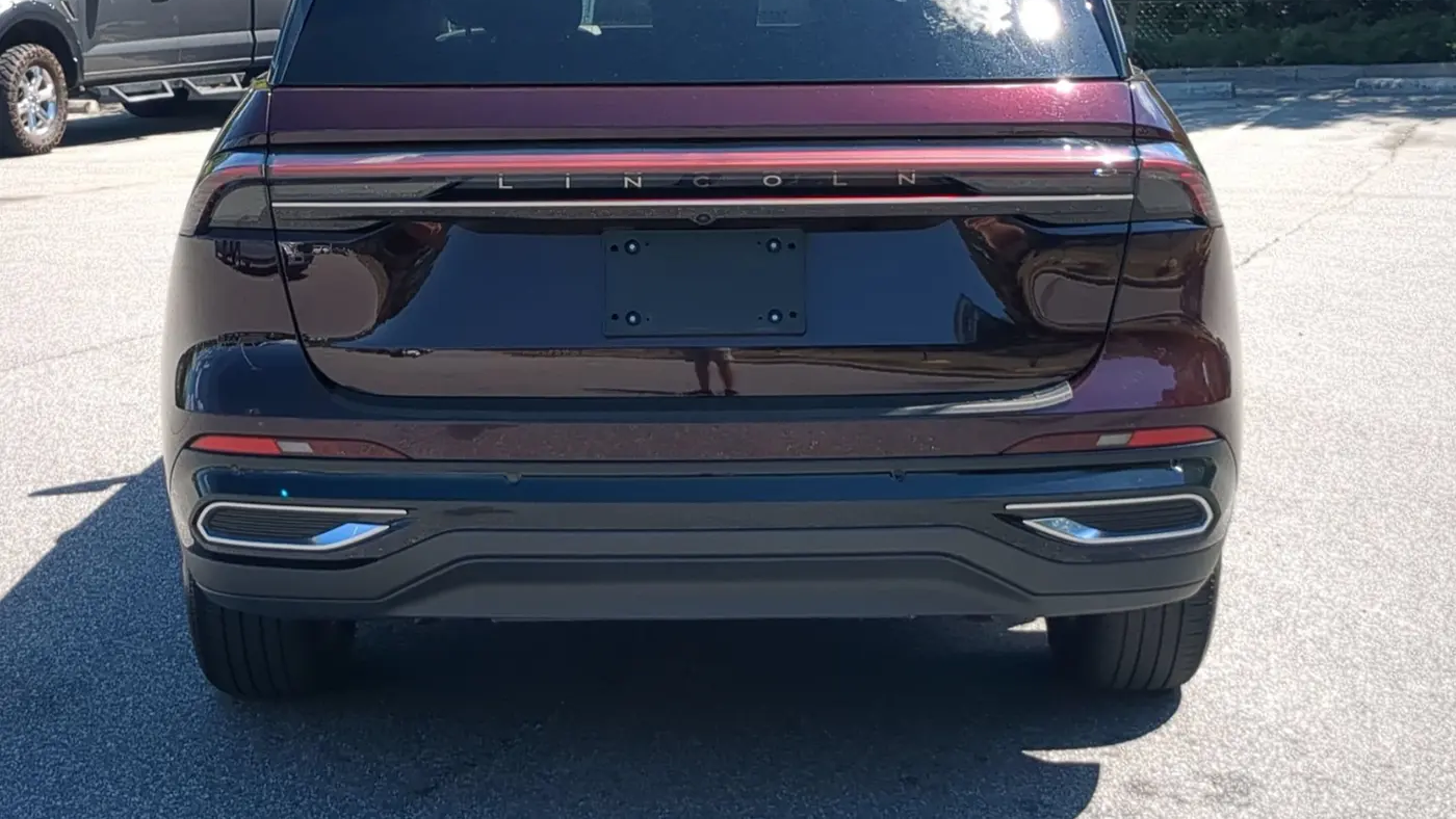 2024 Lincoln Nautilus Hybrid Premiere