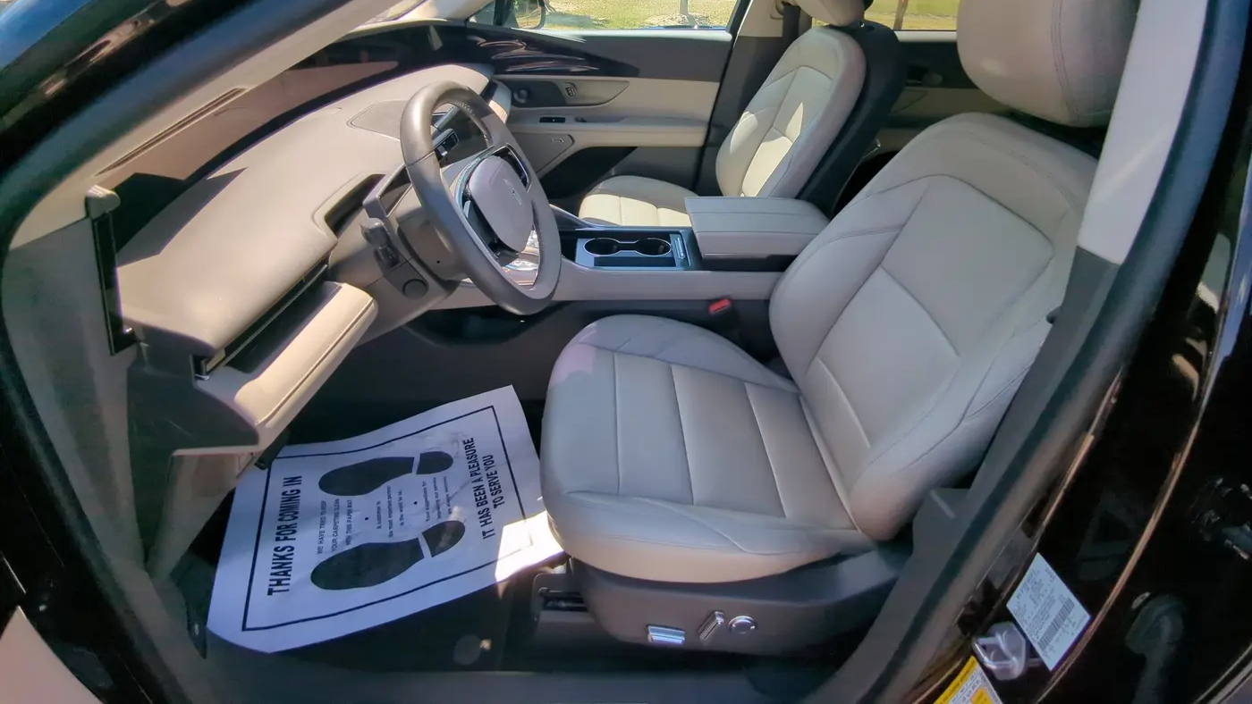 2024 Lincoln Nautilus Hybrid Premiere