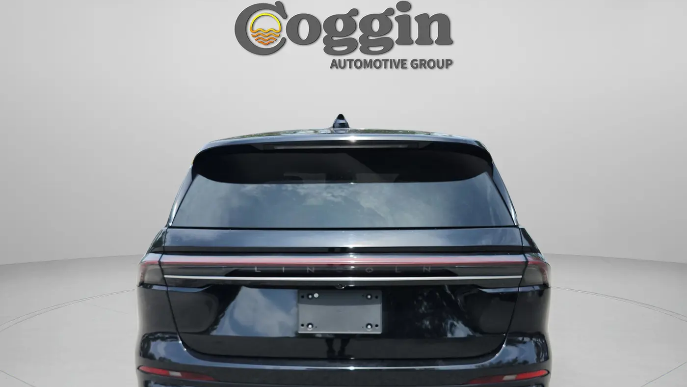 2025 Lincoln Nautilus Hybrid Premiere