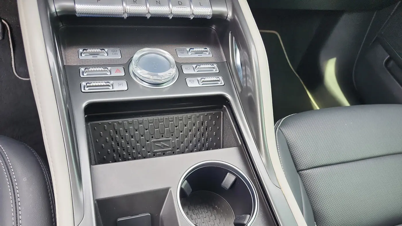 2025 Lincoln Nautilus Hybrid Premiere