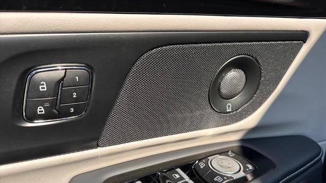 2025 Lincoln Nautilus Hybrid Premiere