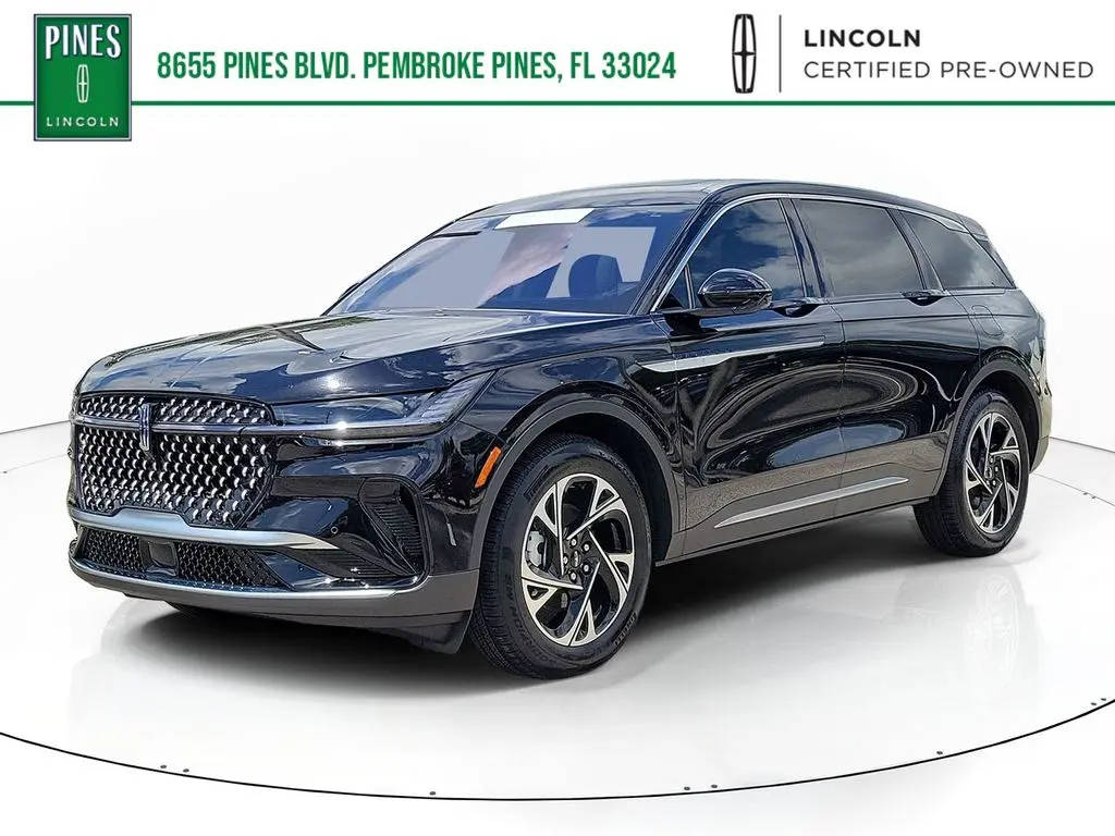 2026 Lincoln Nautilus - $56,995