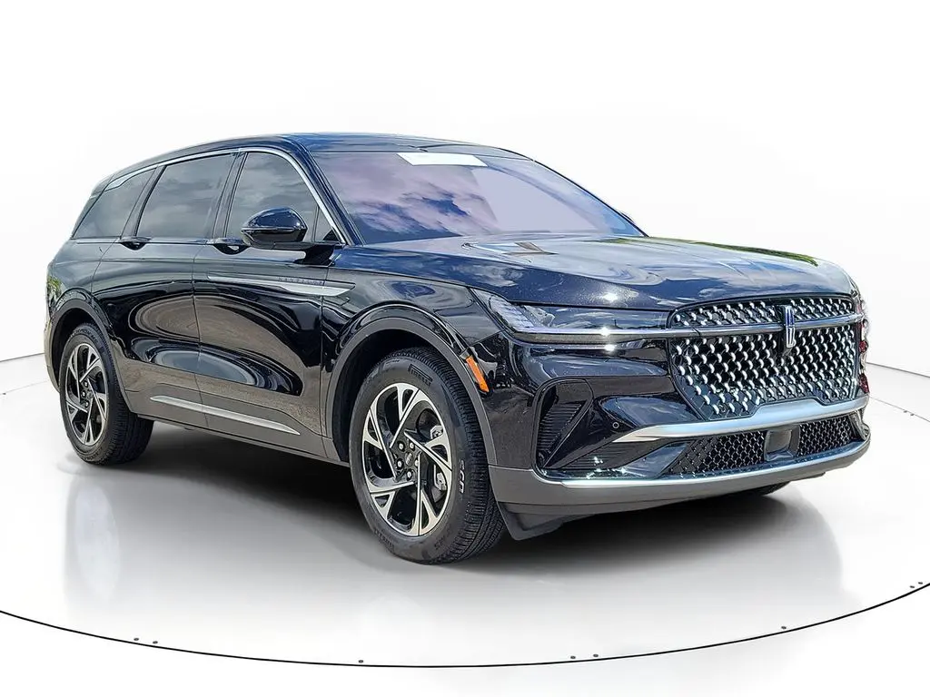 2026 Lincoln Nautilus - $56,995