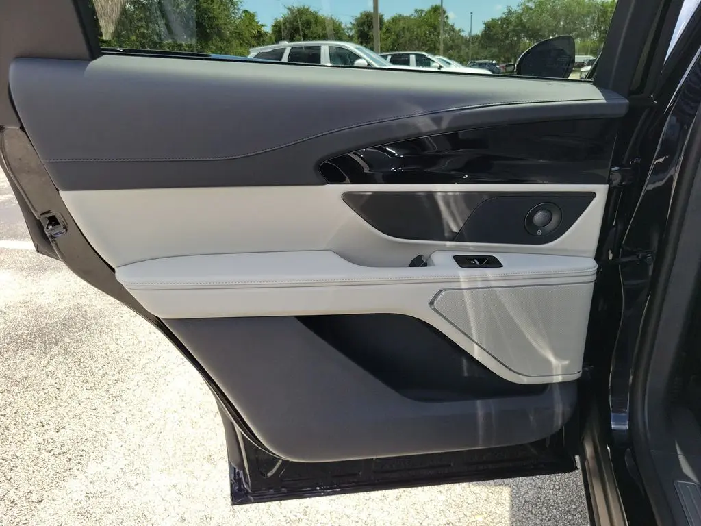 2026 Lincoln Nautilus - $56,995