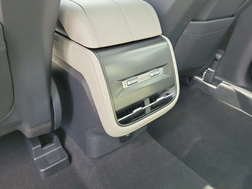 2026 Lincoln Nautilus - $56,995