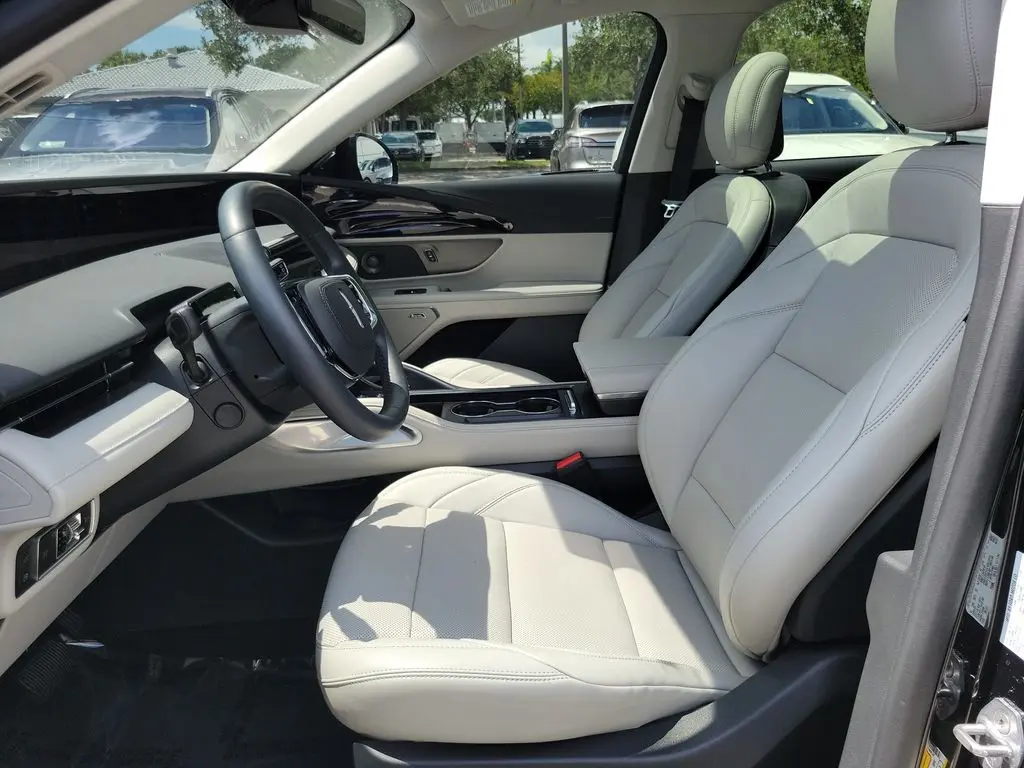 2026 Lincoln Nautilus - $56,995