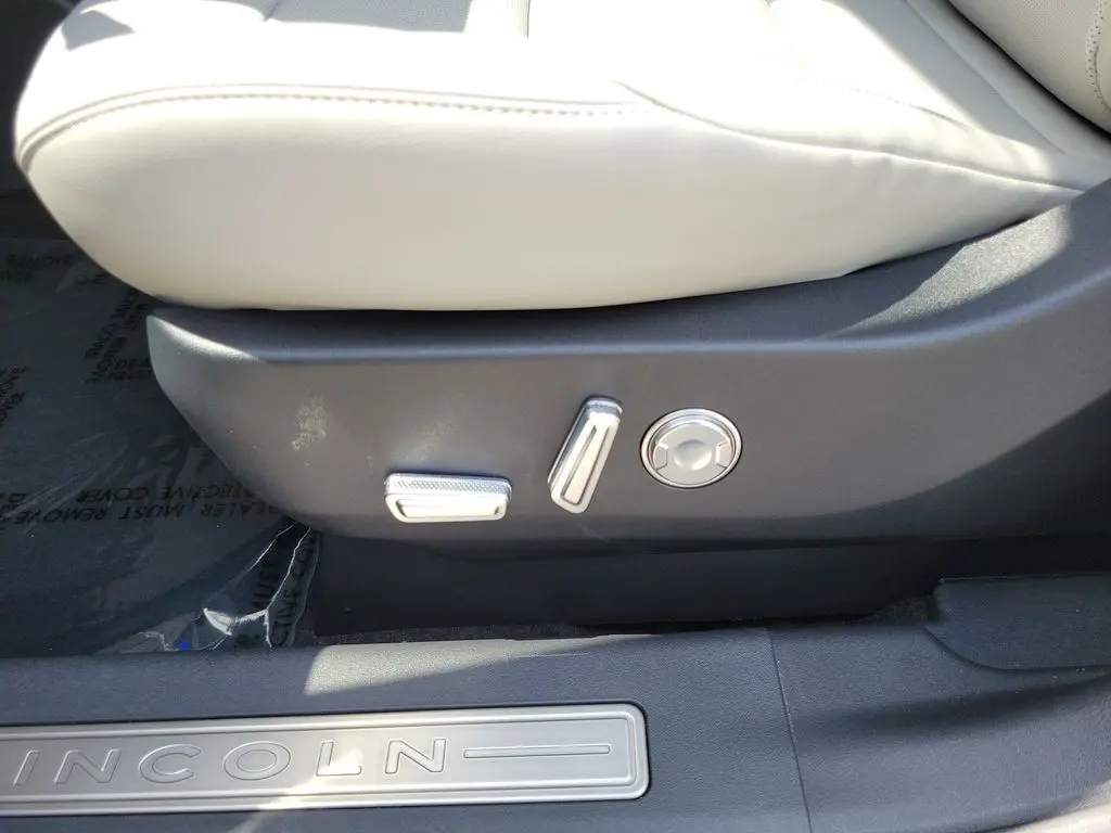 2026 Lincoln Nautilus - $56,995