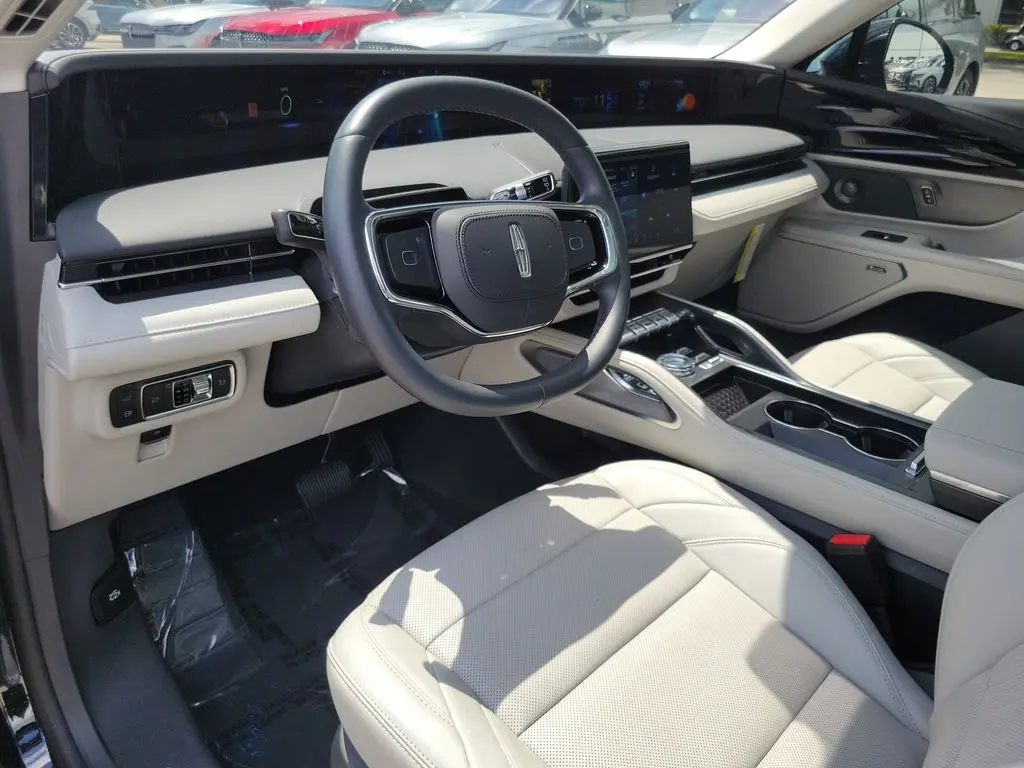2026 Lincoln Nautilus - $56,995