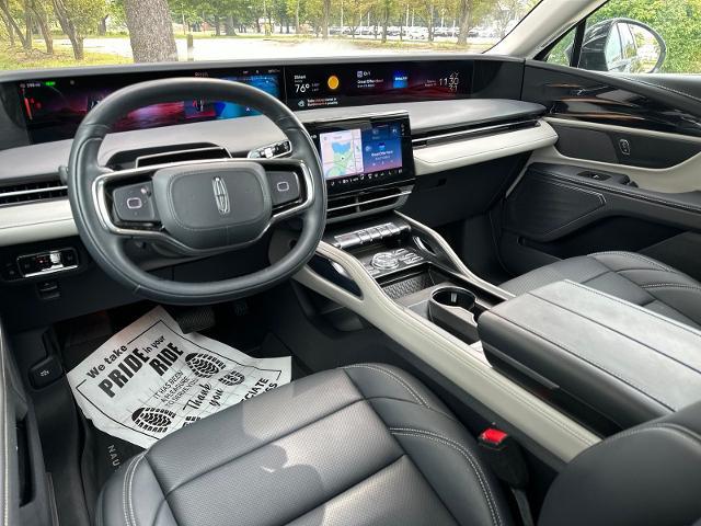 2025 Lincoln Nautilus - $49,500