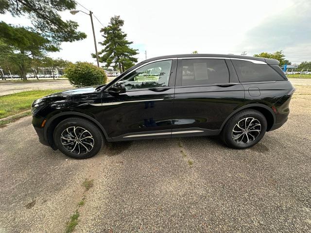 2025 Lincoln Nautilus - $49,500
