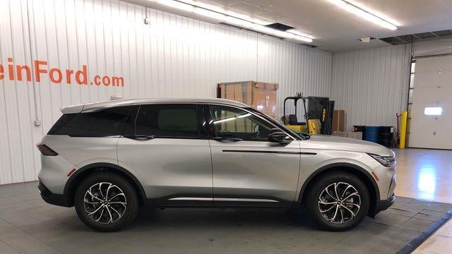 2024 Lincoln Nautilus Hybrid Premiere