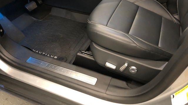 2024 Lincoln Nautilus Hybrid Premiere