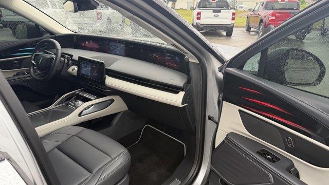 2025 Lincoln Nautilus Hybrid Premiere