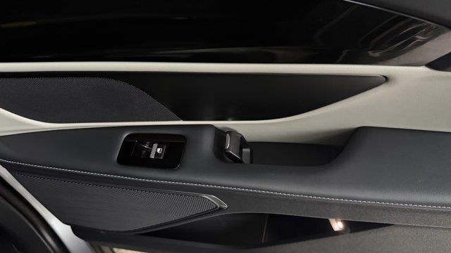 2025 Lincoln Nautilus Hybrid Premiere