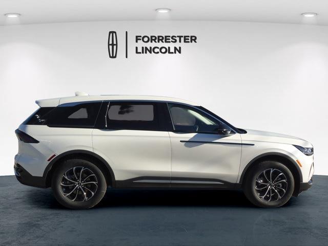 2026 Lincoln Nautilus - $57,900