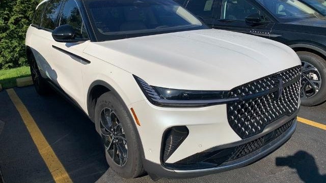 2024 Lincoln Nautilus Hybrid Premiere