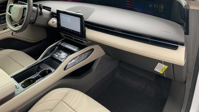 2024 Lincoln Nautilus Hybrid Premiere