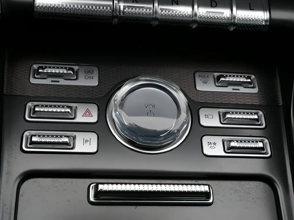 2026 Lincoln Nautilus - $57,345