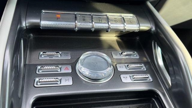 2024 Lincoln Nautilus Hybrid Premiere
