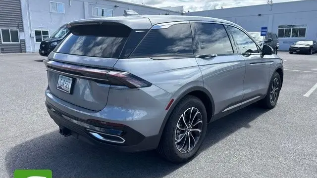 2025 Lincoln Nautilus Hybrid Premiere